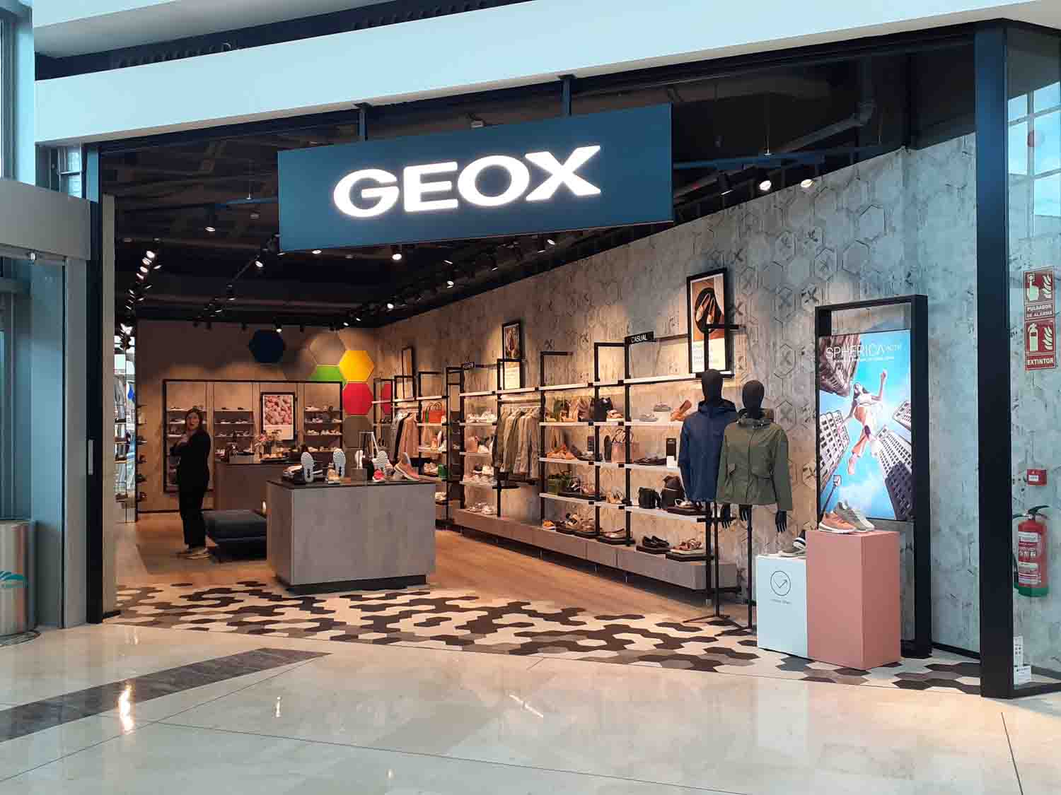 Geox Centro Comercial As Termas