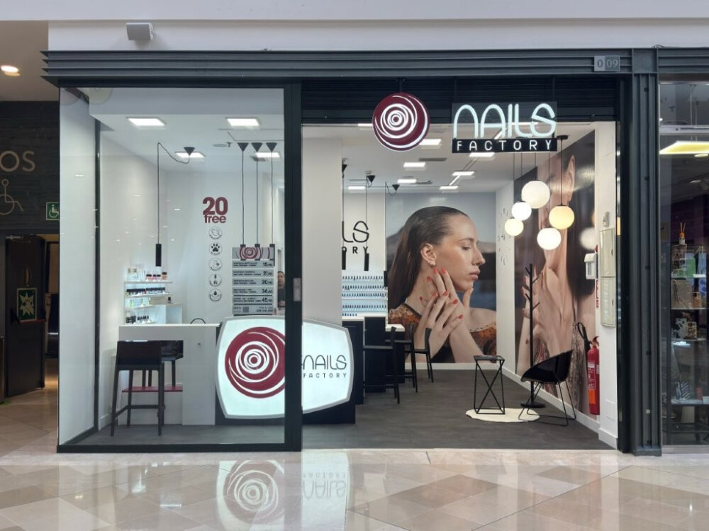 Nails Factory